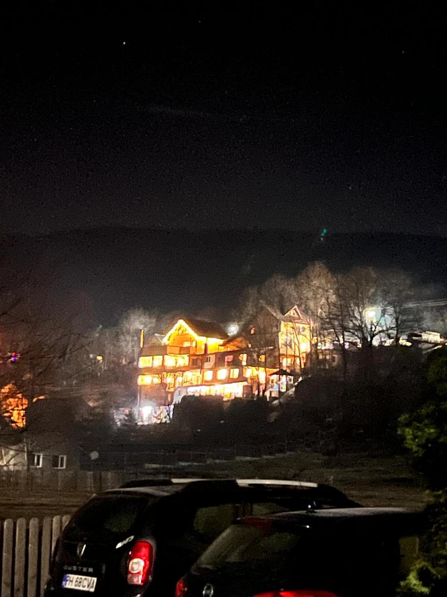 Doftana Apartaments Teşila Buitenkant foto