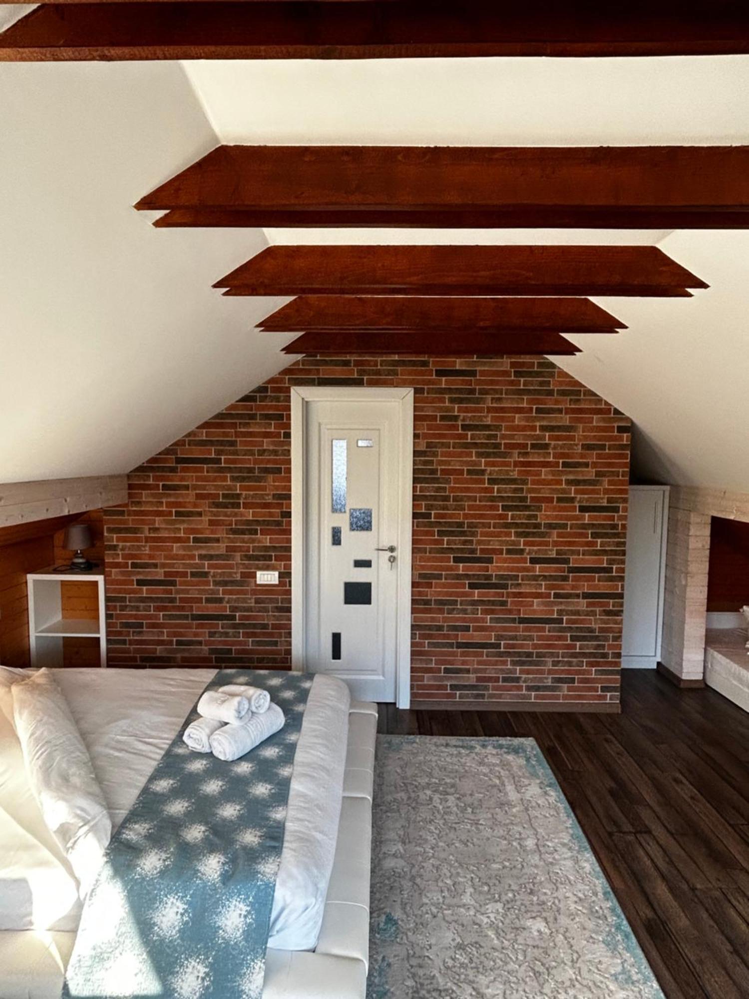 Doftana Apartaments Teşila Buitenkant foto