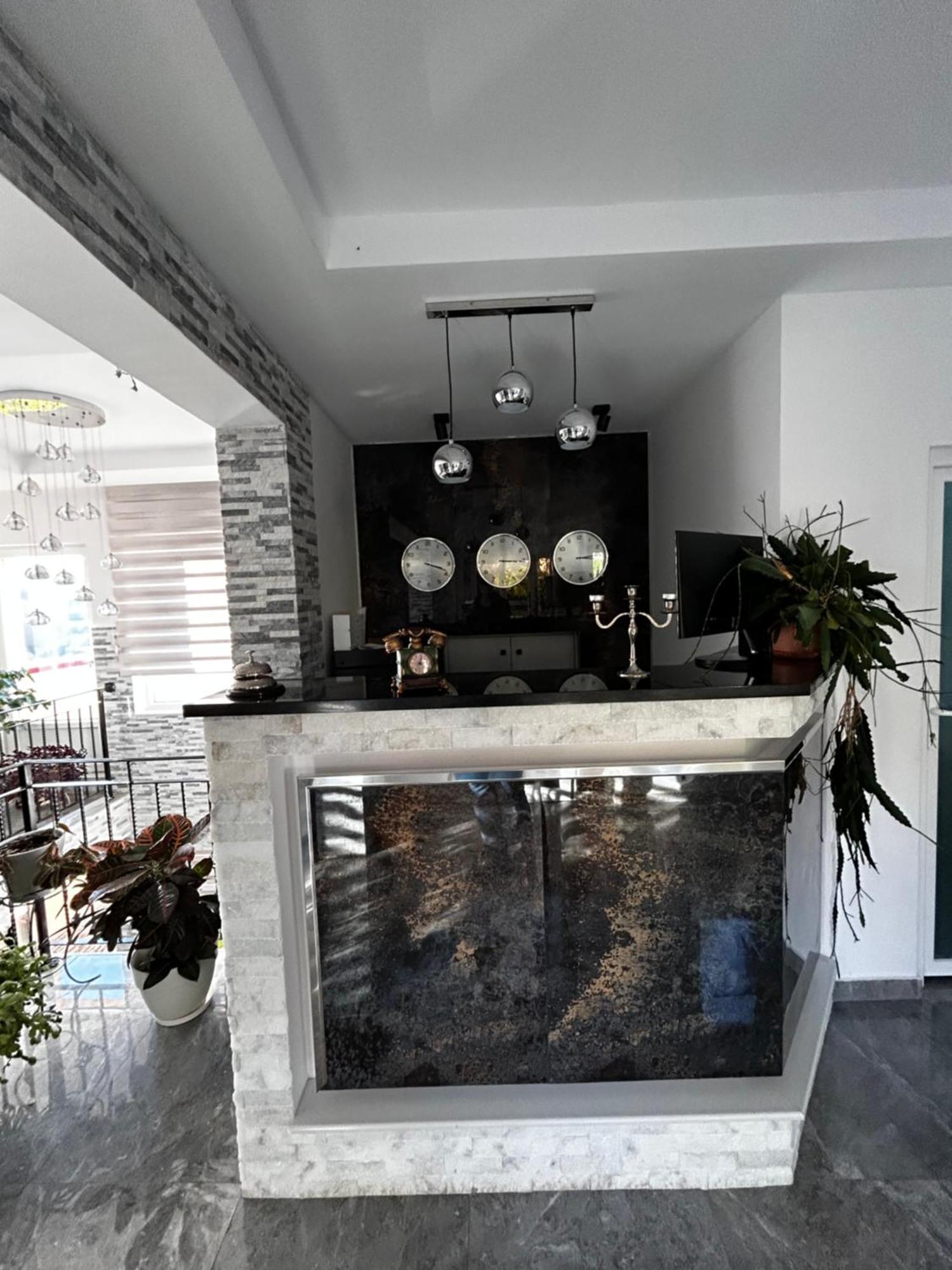 Doftana Apartaments Teşila Buitenkant foto